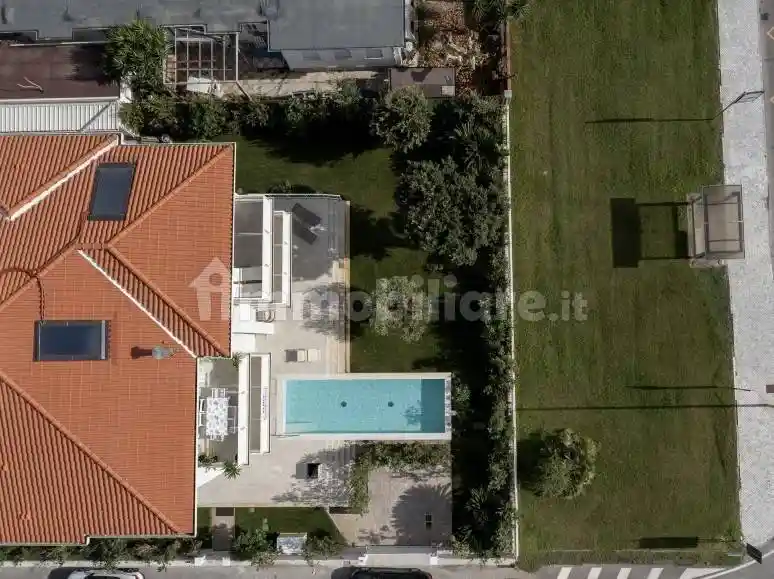 Appartamento in vendita a Pietrasanta