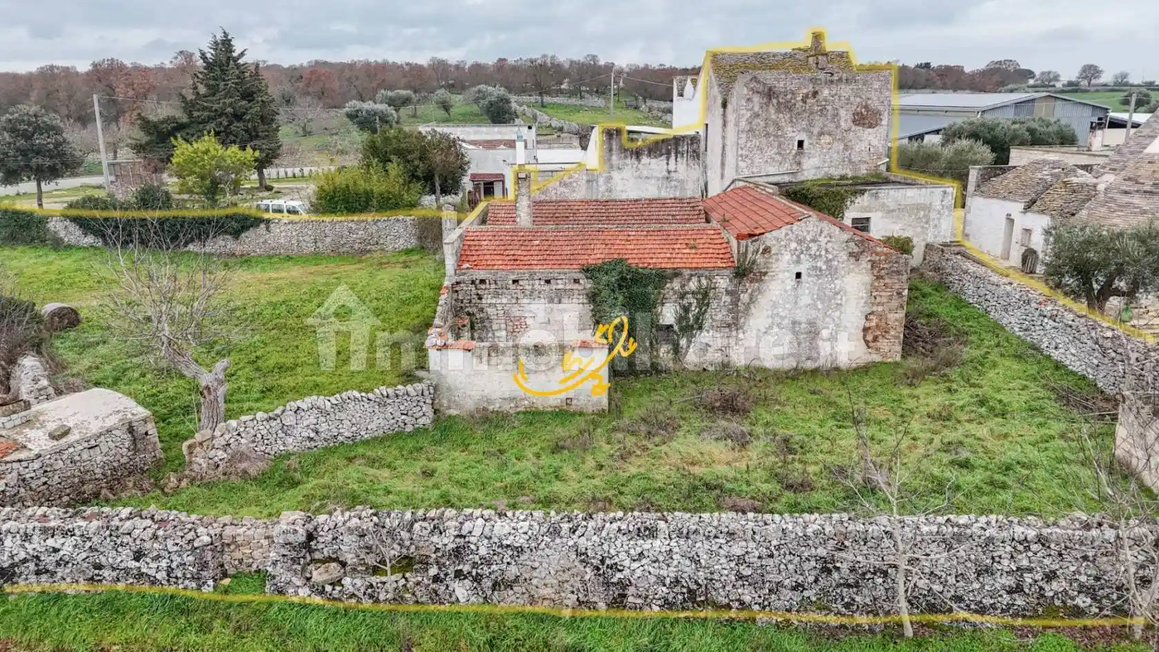 Rustico - Casale in vendita a Noci