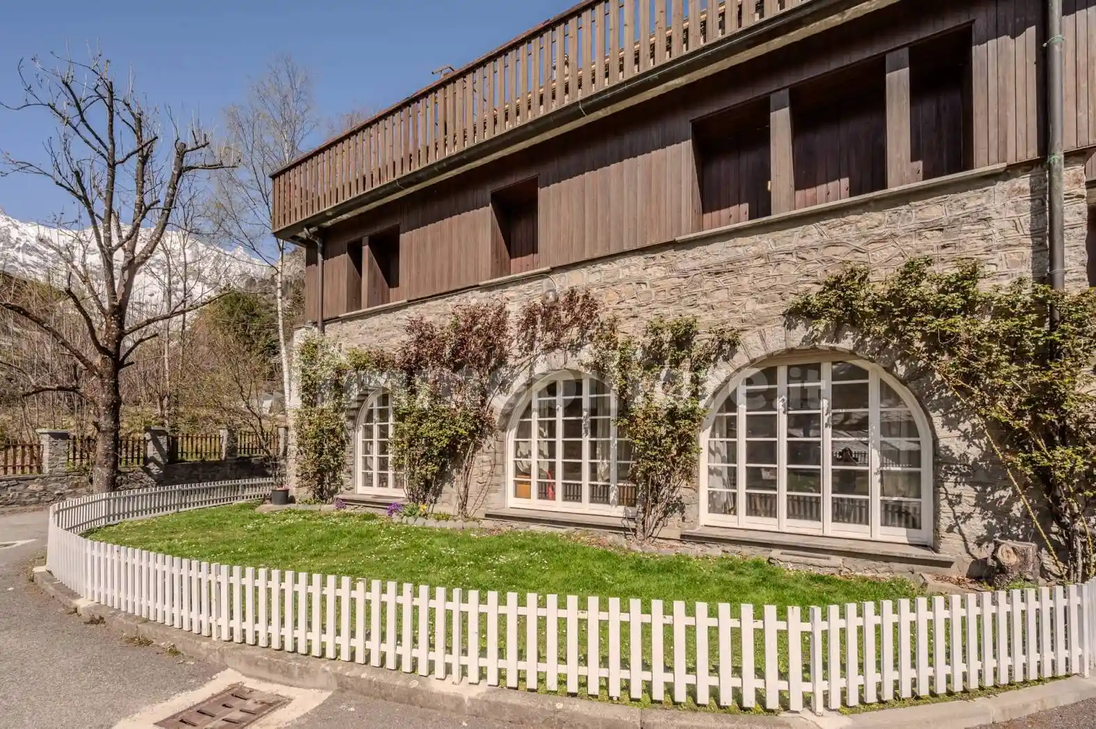 Appartamento in vendita a Courmayeur