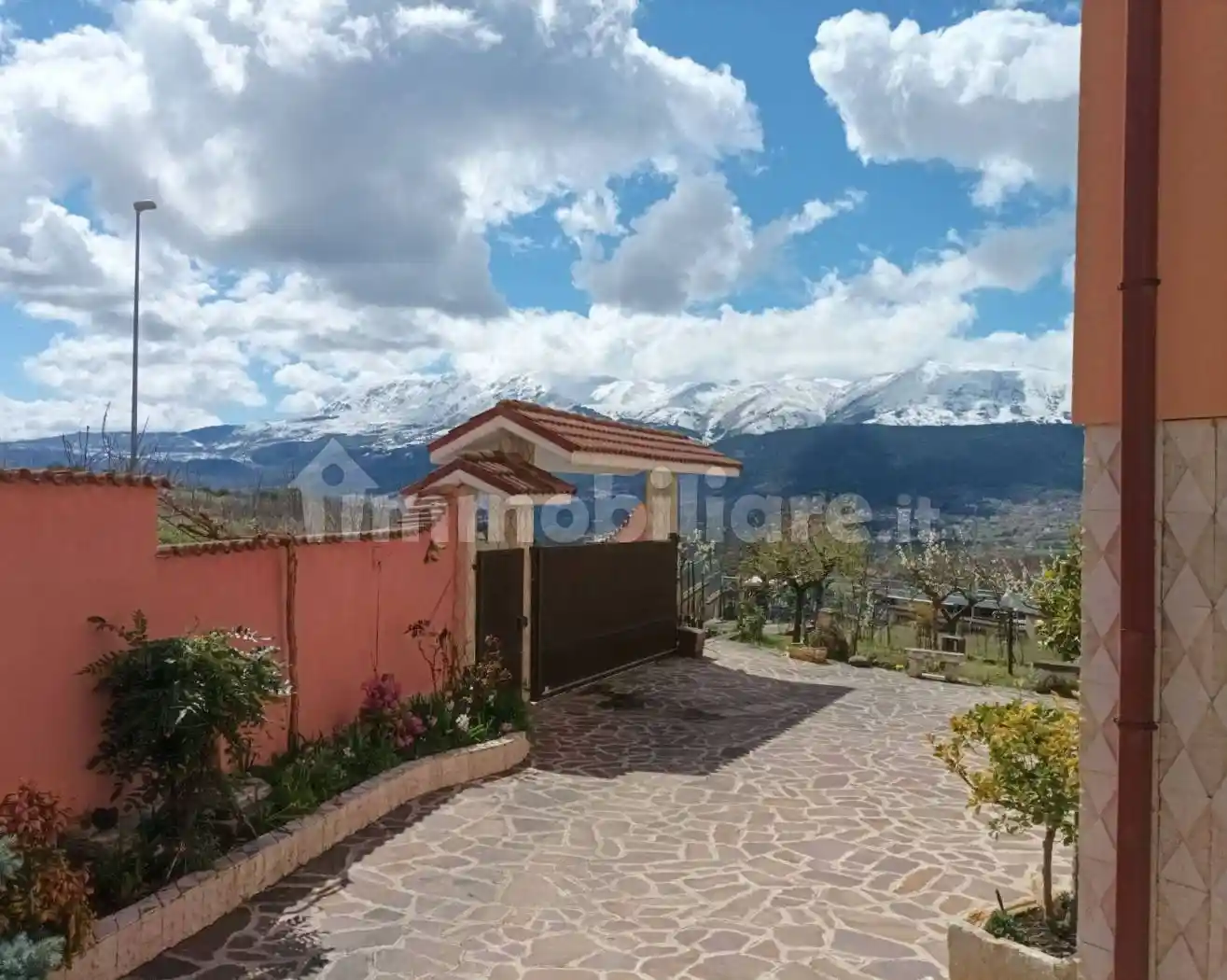 Villa plurifamiliare via Francesco Savini 3, Torretta - Torrione, L'Aquila - foto 3