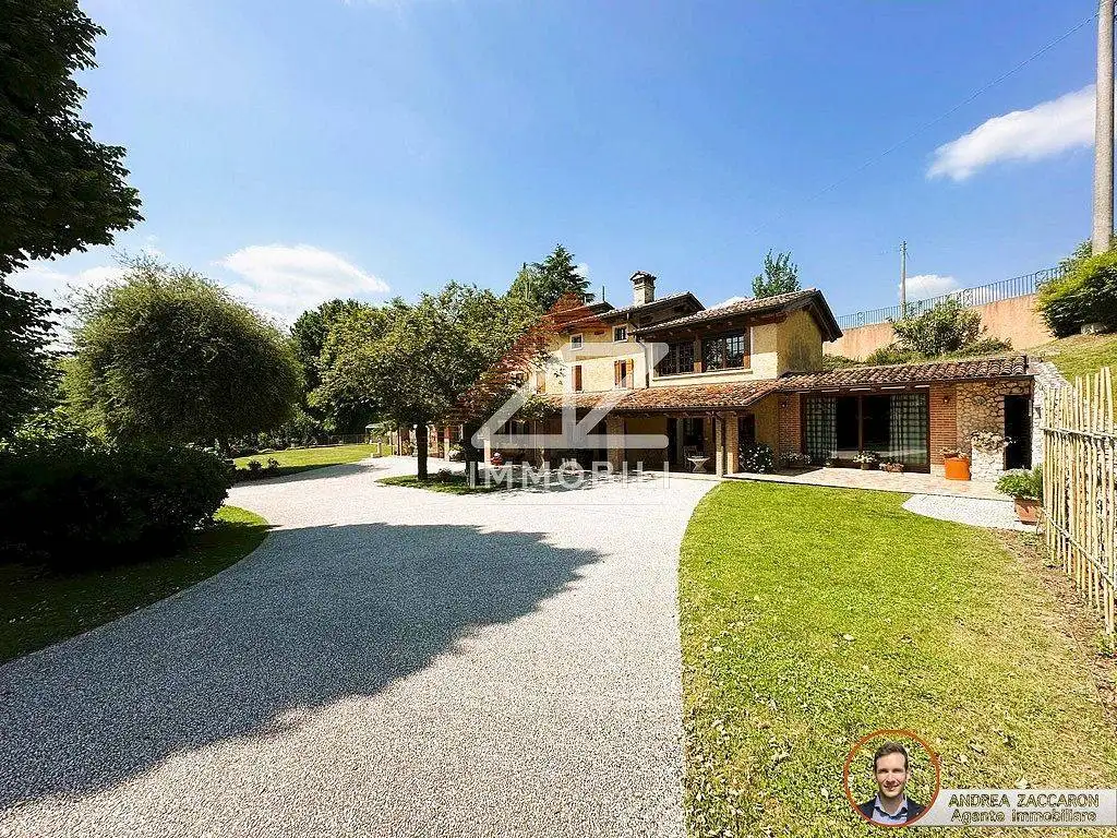 Villa in vendita a Refrontolo