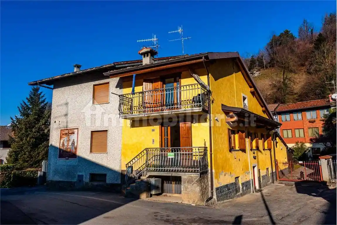 Appartamento in vendita a Onore