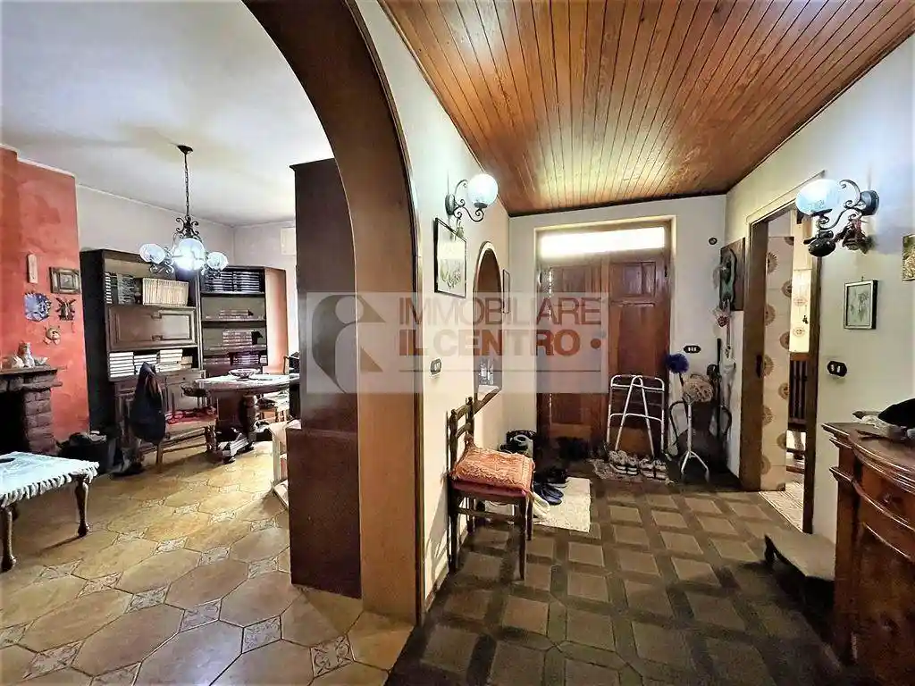 Casa indipendente in vendita a Castelnuovo Magra