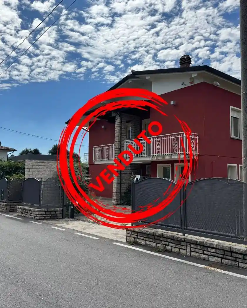 Villa in vendita a Villongo