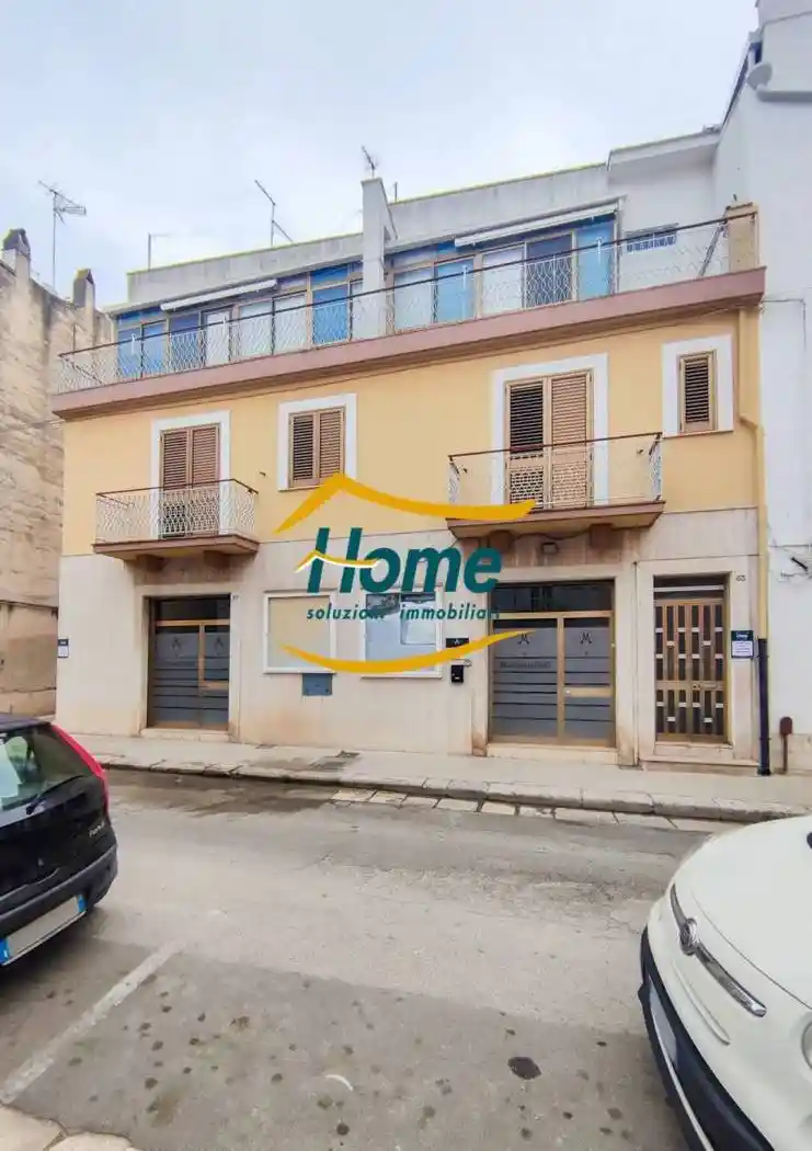 Casa indipendente in vendita a Gioia del Colle