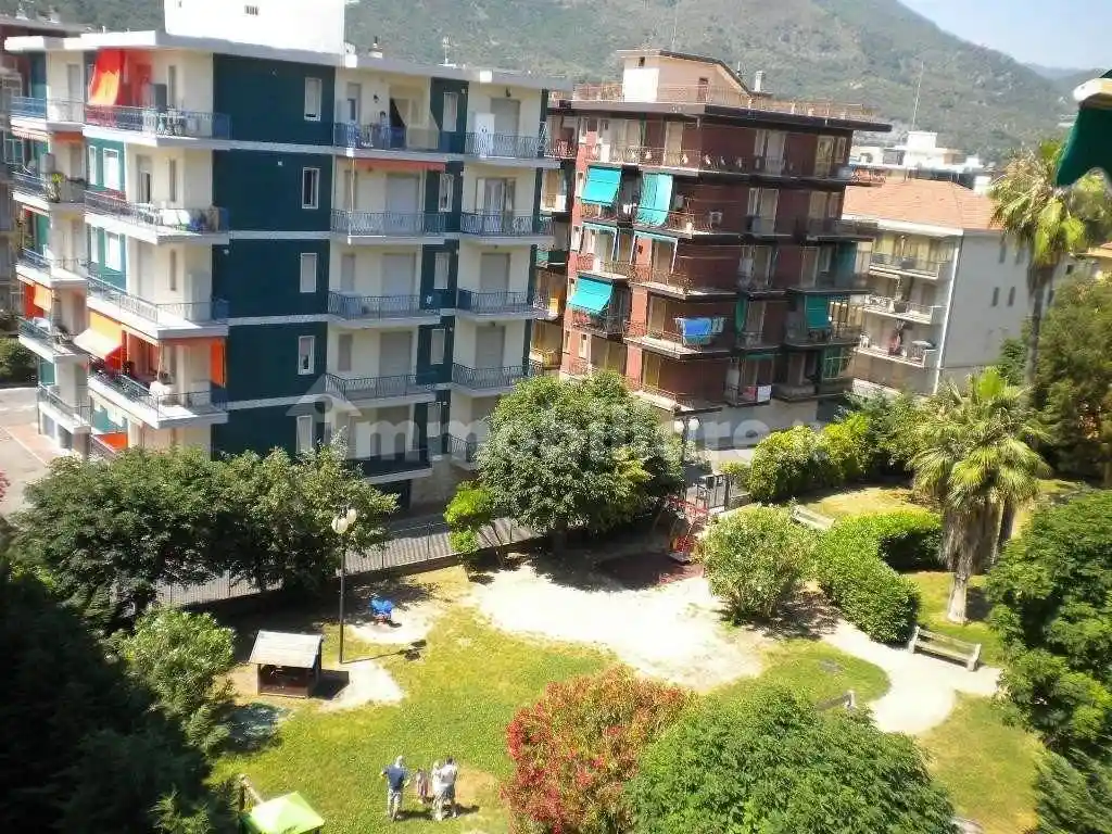 Appartamento in affitto a Borghetto Santo Spirito