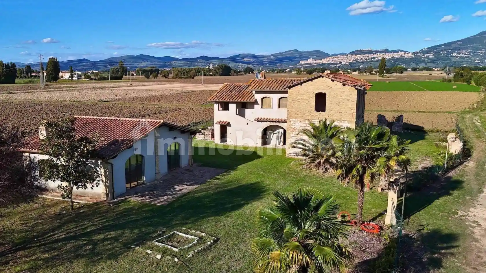 Rustico - Casale in vendita a Assisi