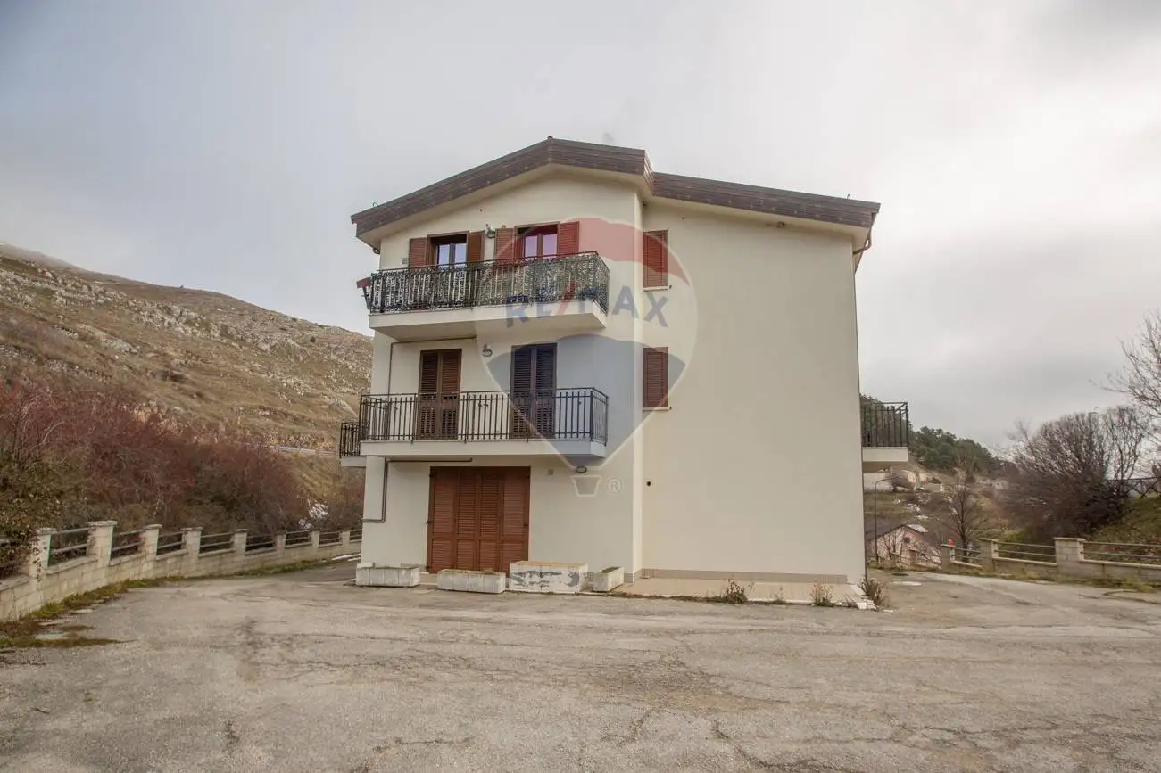 Bilocale Strada Regionale 17, Castel del Monte - foto 2