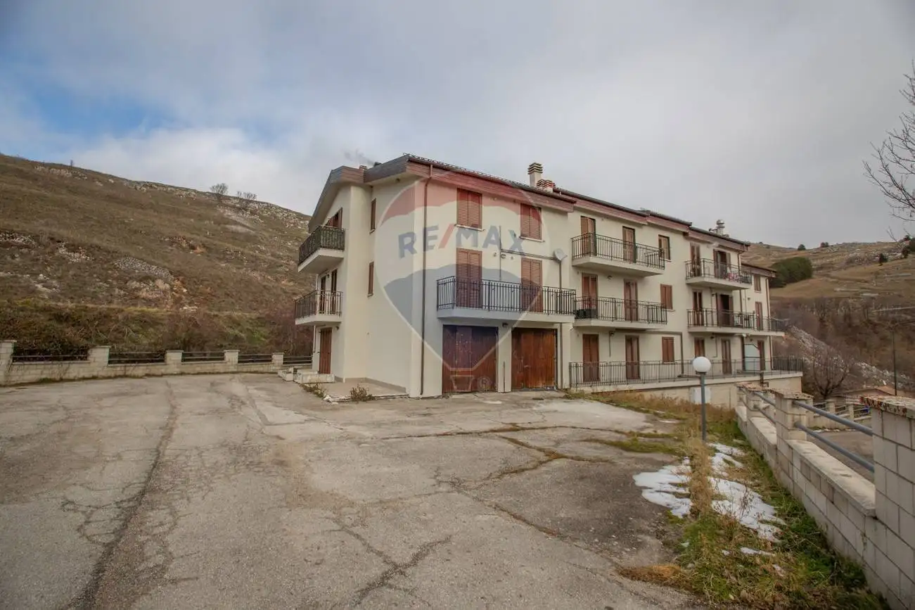 Bilocale Strada Regionale 17, Castel del Monte - foto 3