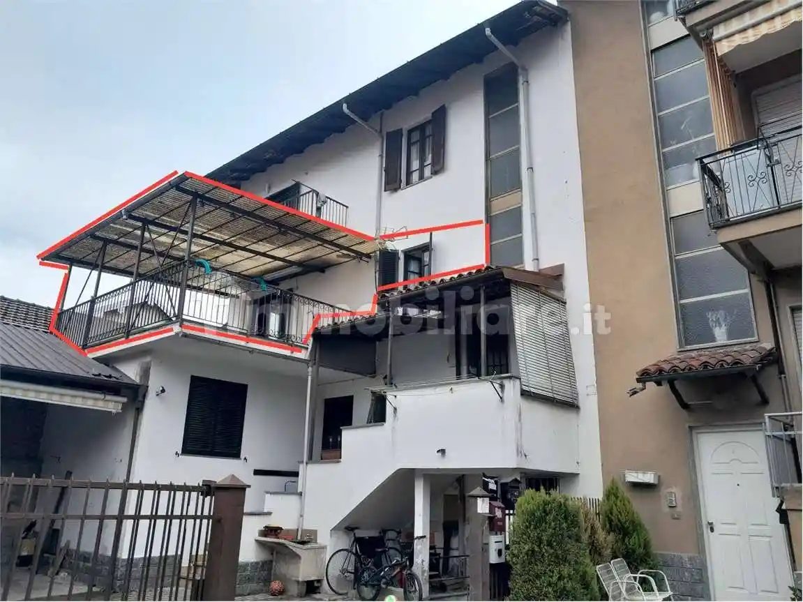 Appartamento in vendita a Borgomanero