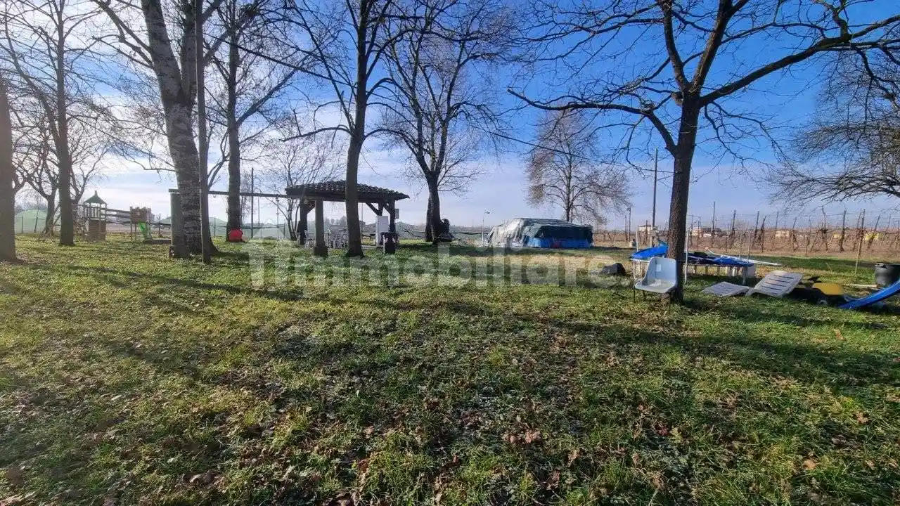 Casa indipendente in vendita a Carpi
