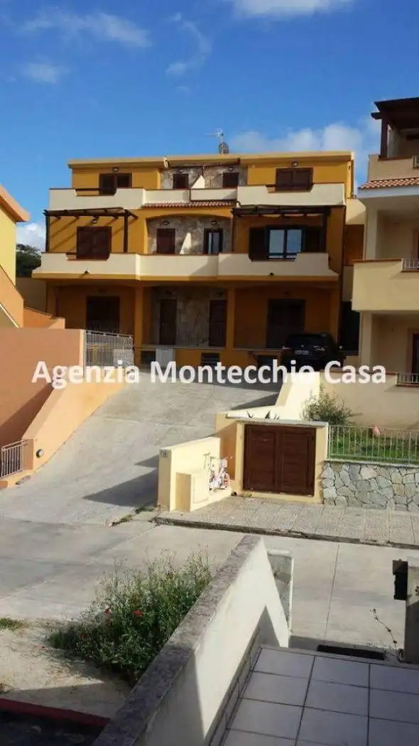 Quadrilocale via Molise 34, Lu Bagnu, Castelsardo - foto 2