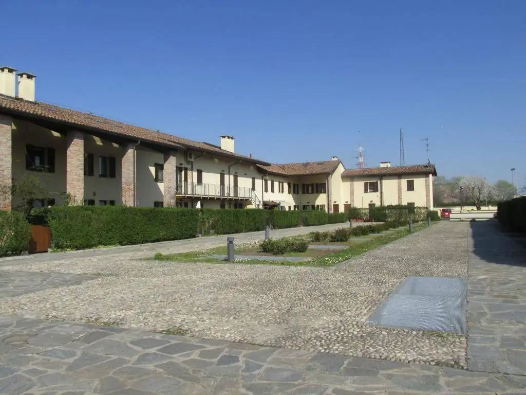 Appartamento in affitto a Pioltello