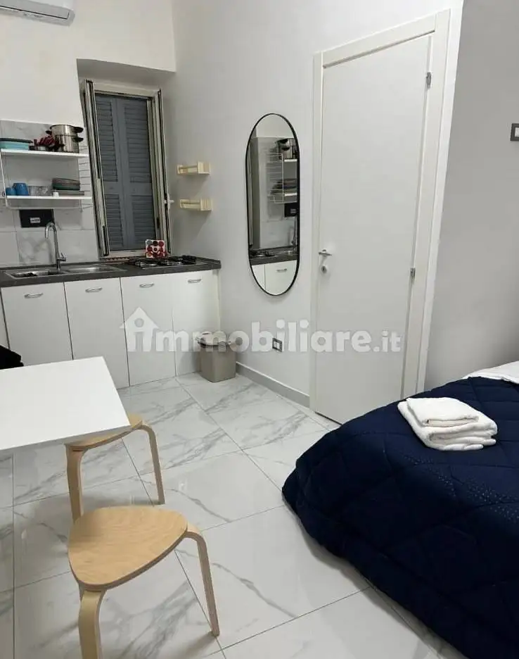 Appartamento in affitto a Napoli