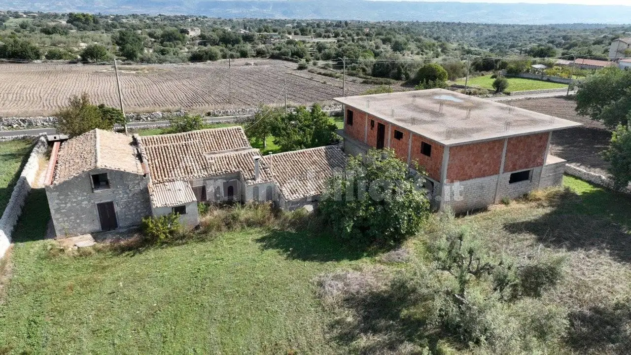 Casa indipendente in vendita a Modica