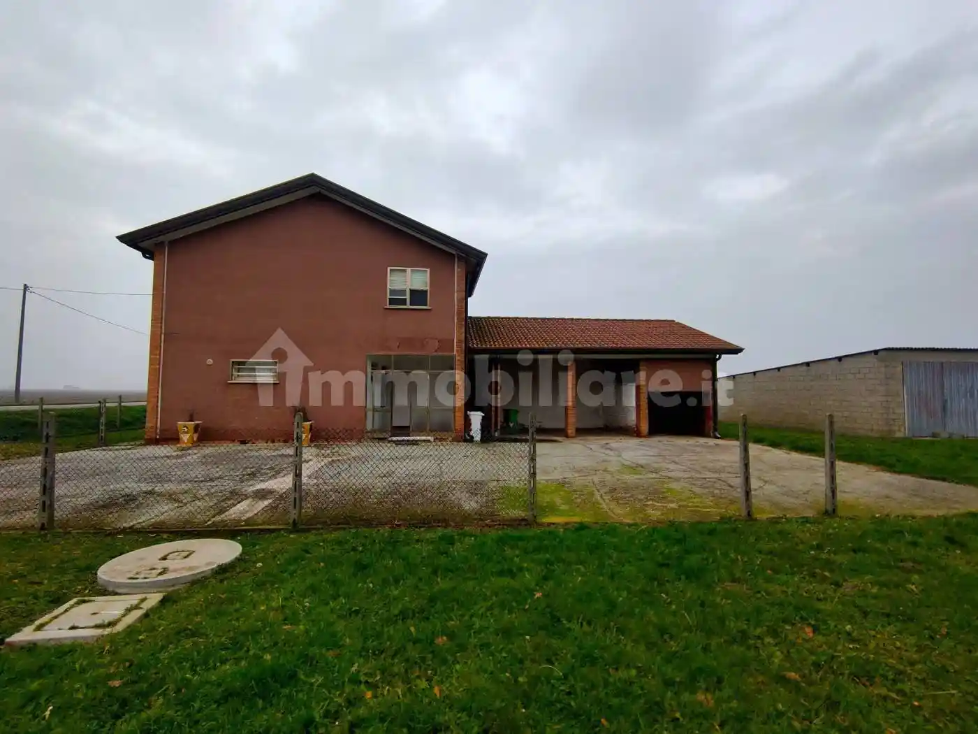 Villa in vendita a Taglio di Po