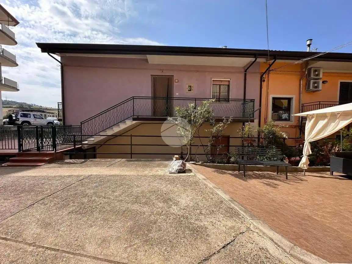 Trilocale c.da san giuliano, Taverna, Montalto Uffugo - foto 2