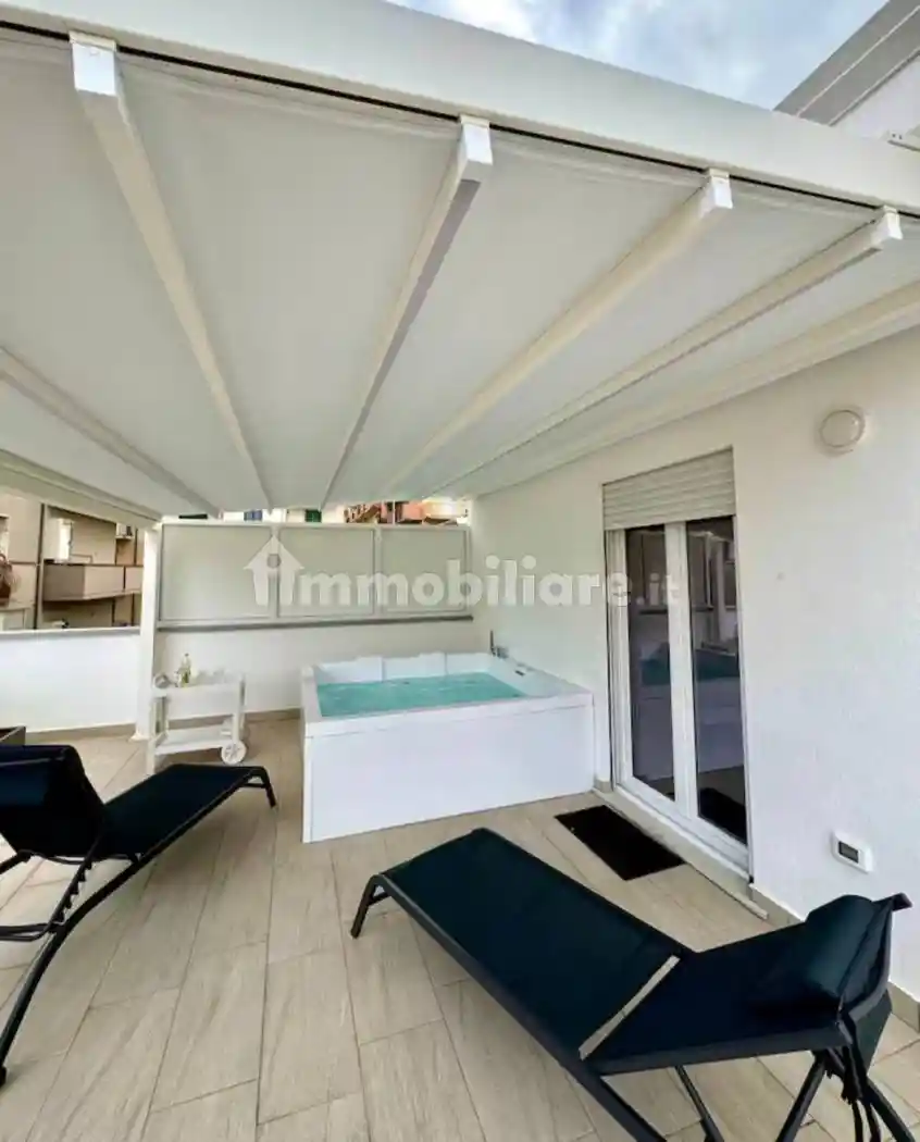 Bilocale via Vittorio Veneto, Soverato Marina, Soverato - foto 2