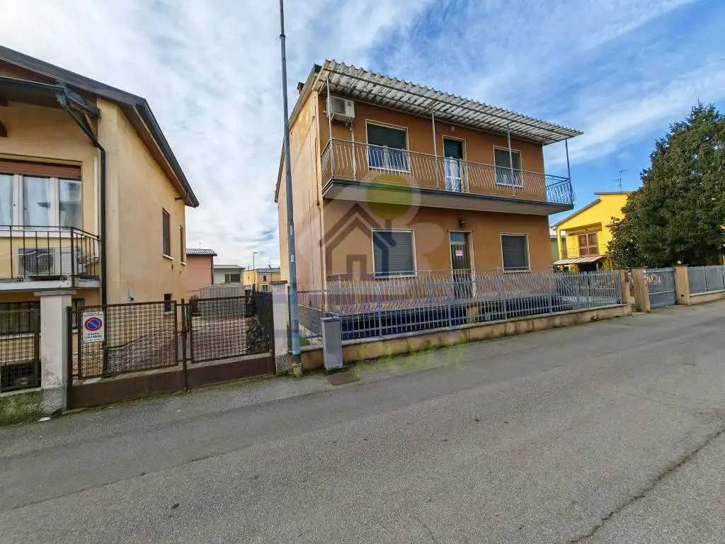 Villa unifamiliare via Vittorio Veneto, Boffalora d'Adda - foto 3