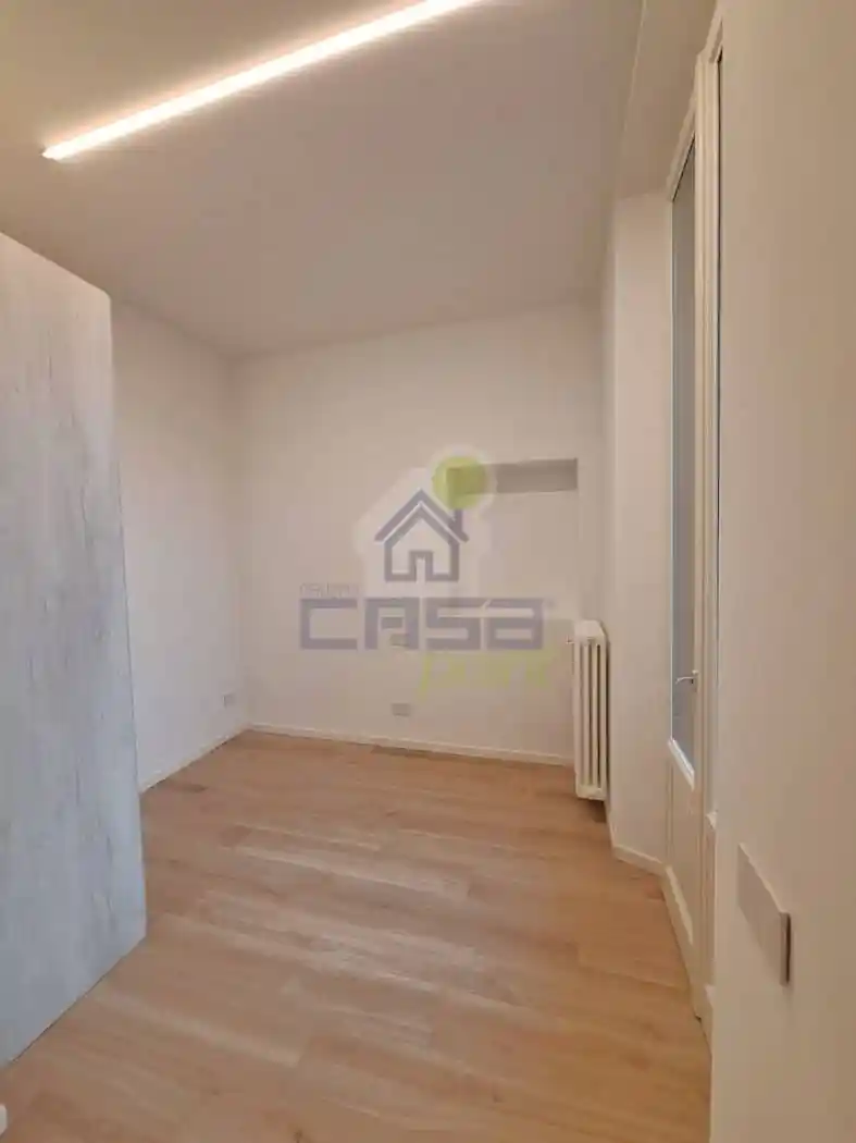 Trilocale via santa maria 35, Centro Storico, Desenzano del Garda - foto 5