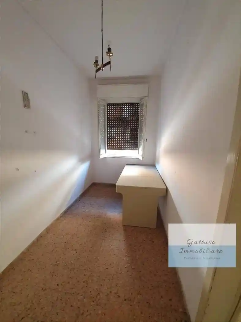 Trilocale da ristrutturare, primo piano, Reggio Calabria - foto 3