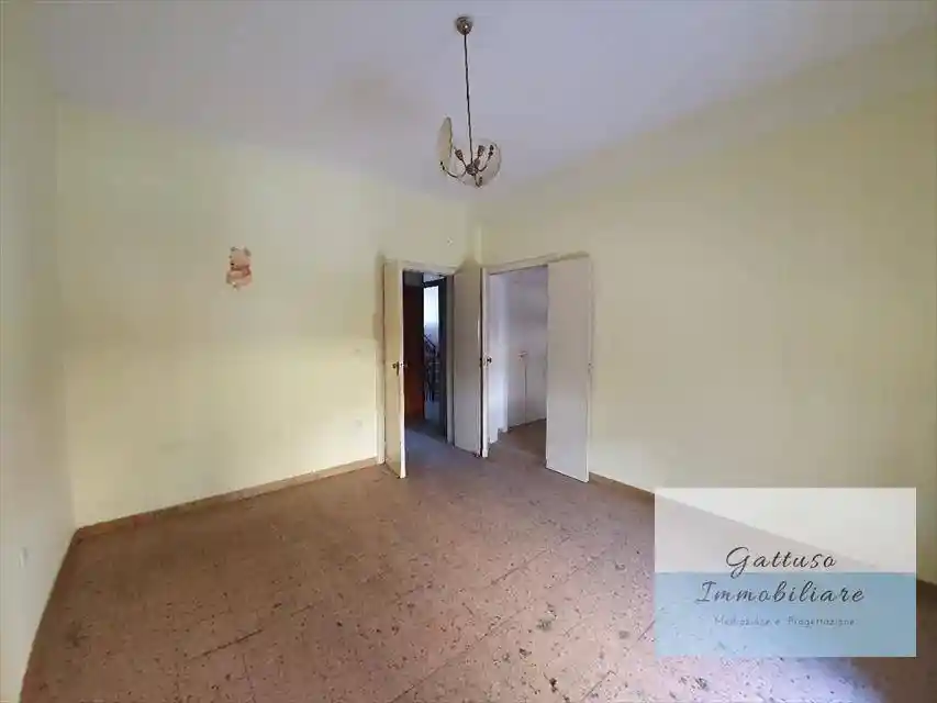 Trilocale da ristrutturare, primo piano, Reggio Calabria - foto 5