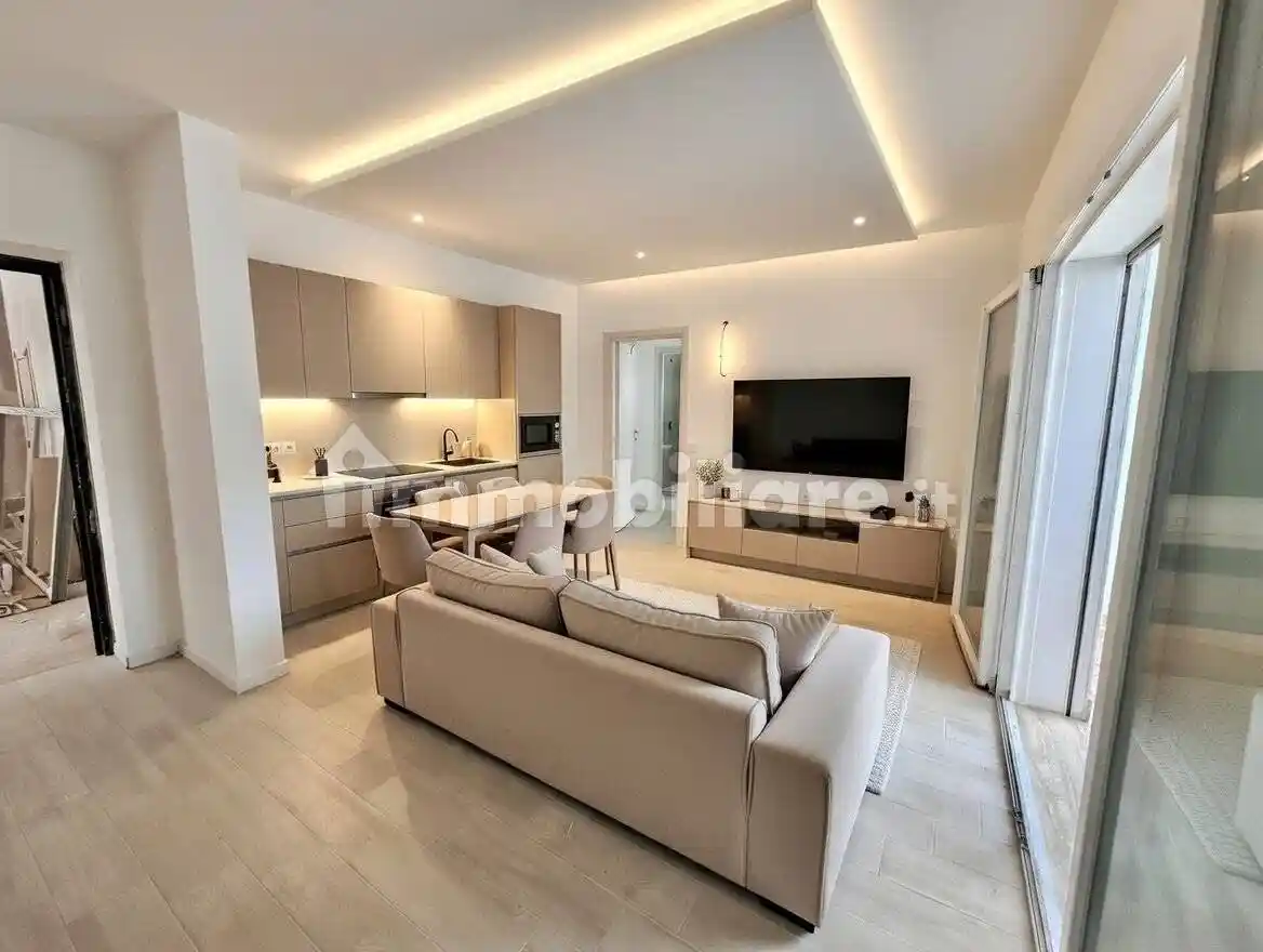 Appartamento in vendita a Pomezia