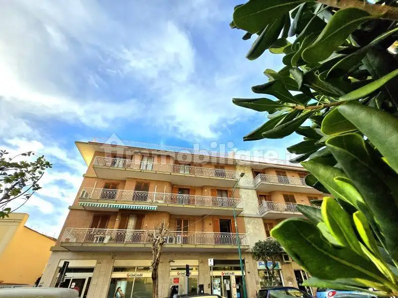 Appartamento in vendita a Torre del Greco