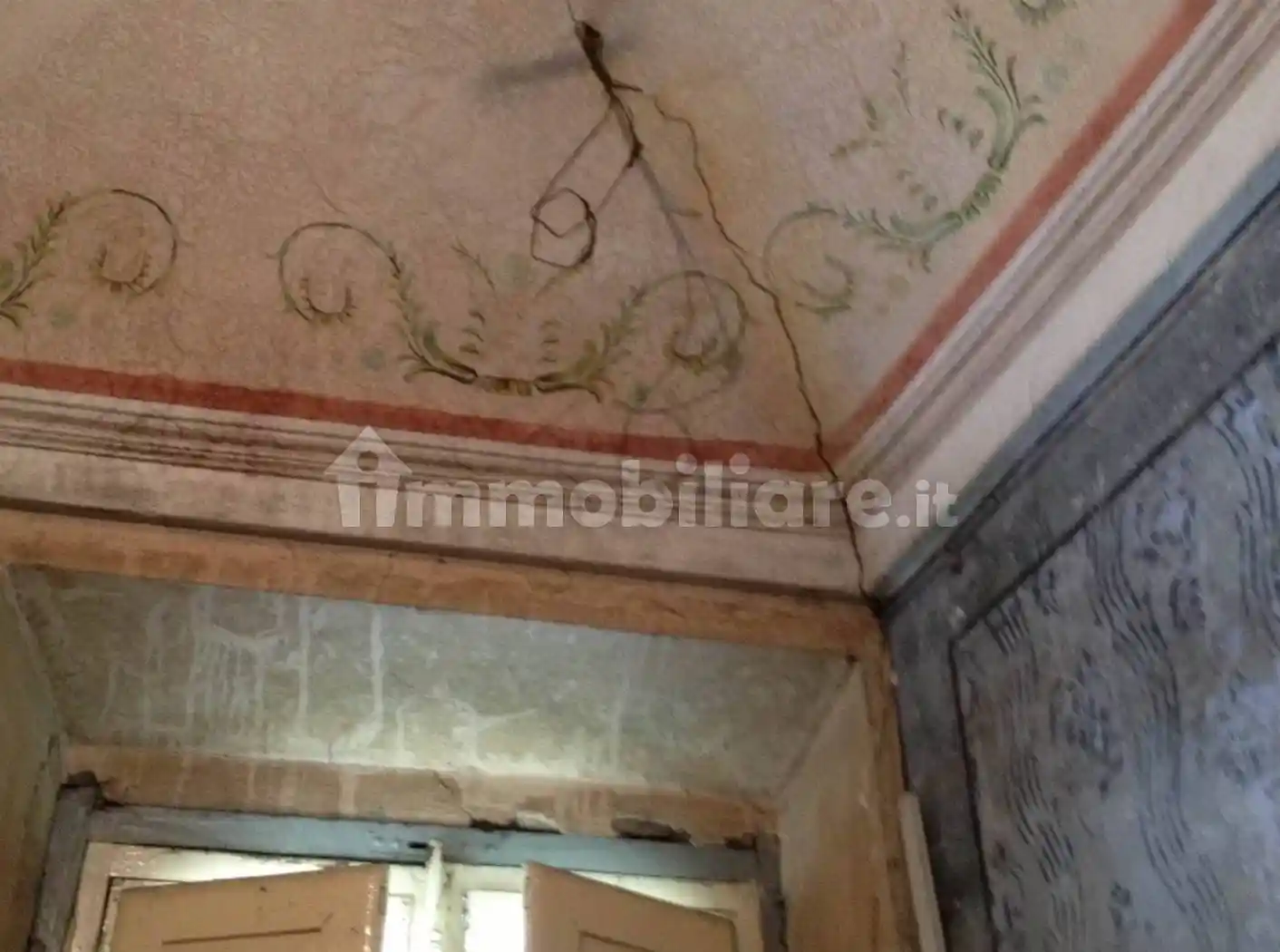 Palazzo - Edificio in vendita a Ponte dell'Olio