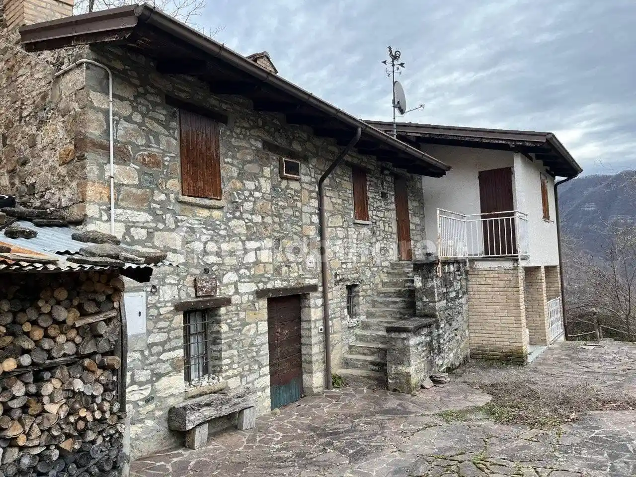 Rustico - Casale in vendita a Coli