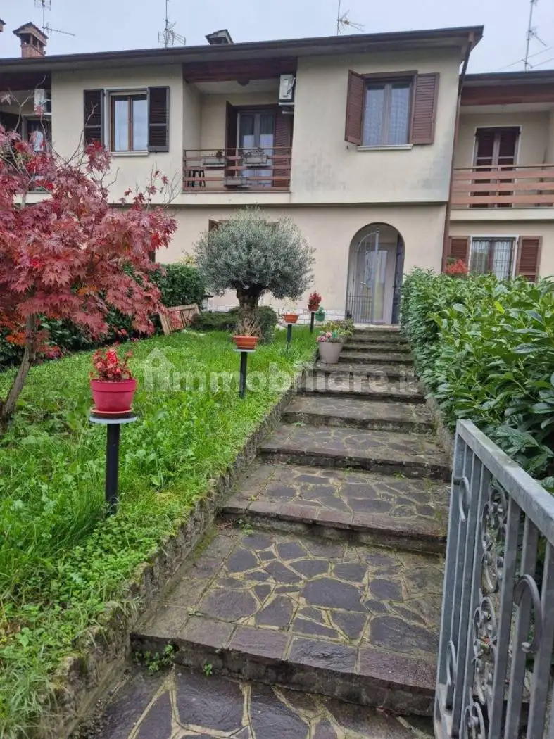 Villetta a schiera in vendita a Corte de' Cortesi con Cignone