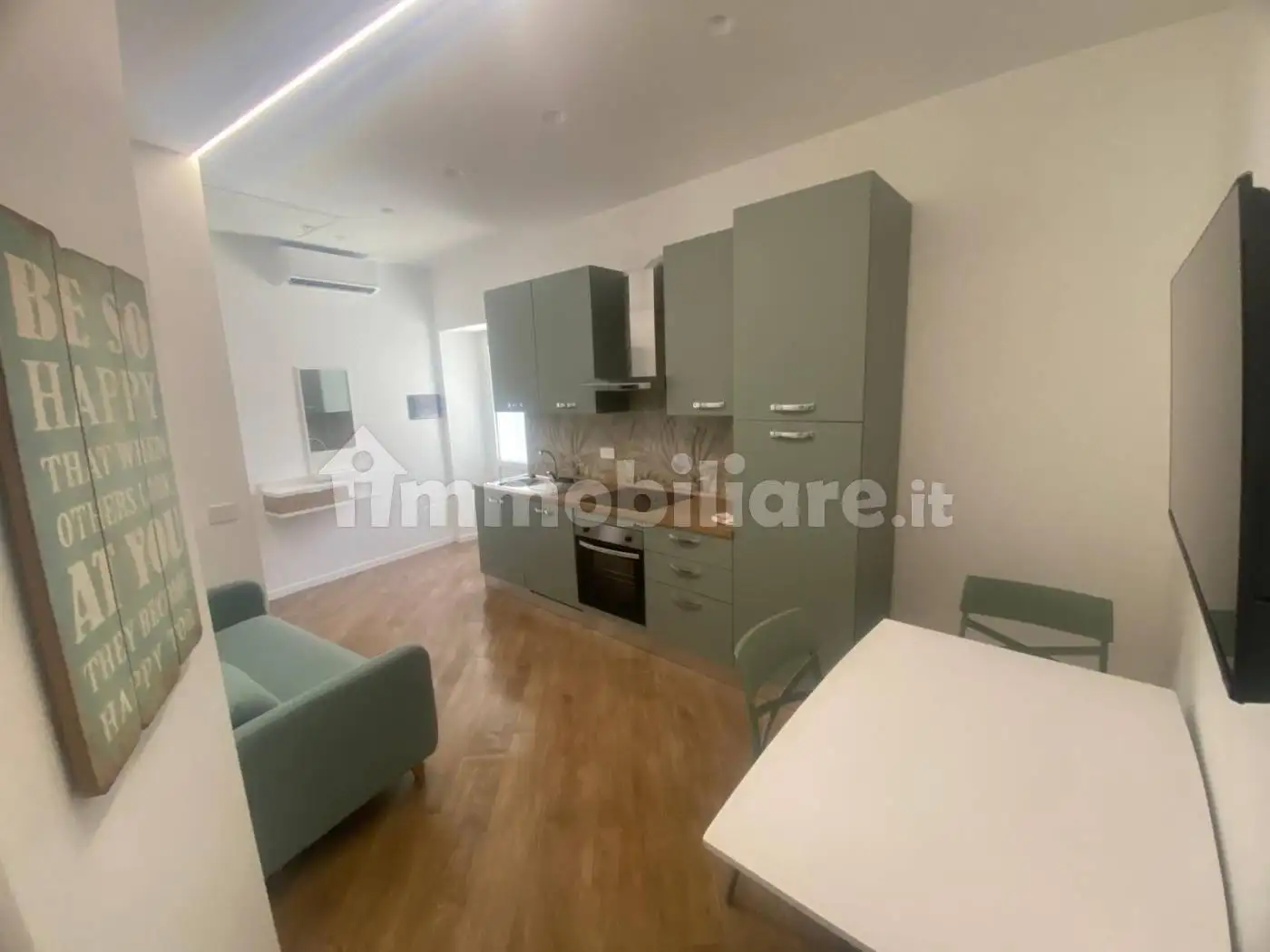Appartamento in affitto a Roccella Ionica