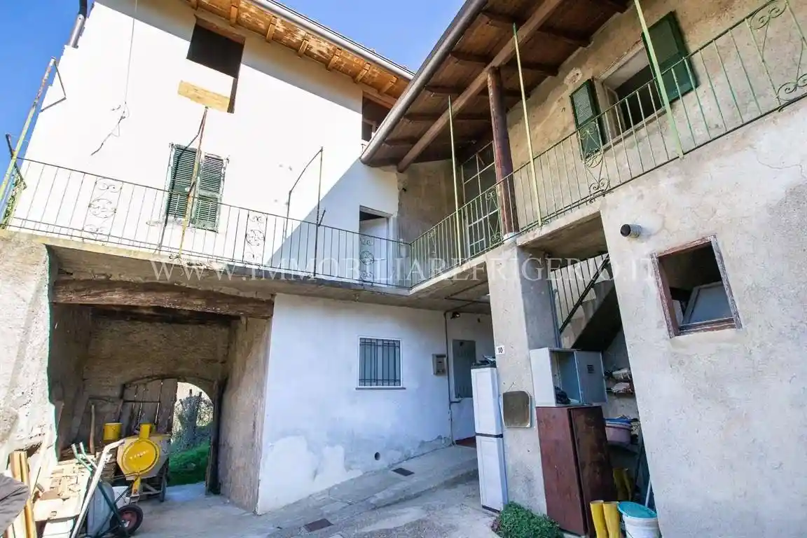 Casa indipendente in vendita a Torre de' Busi