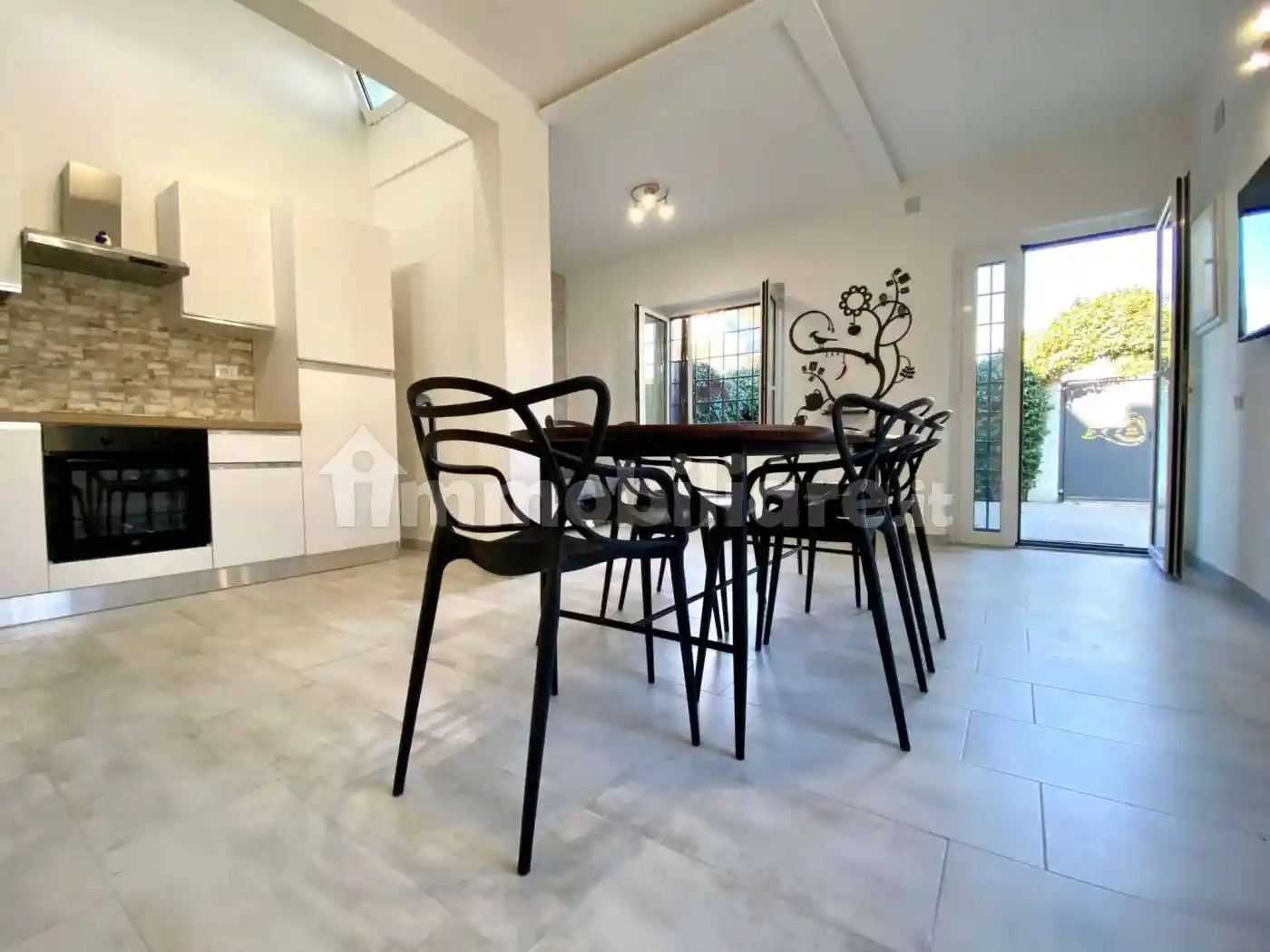 Casa indipendente in vendita a Sabaudia