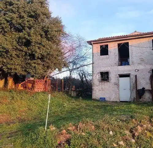 Villa in vendita a Serrone