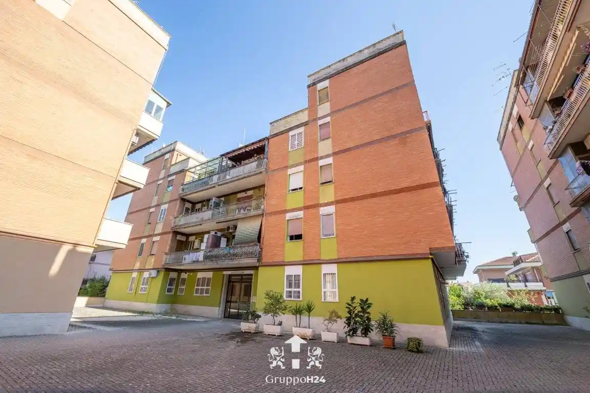 Appartamento in affitto a Marino