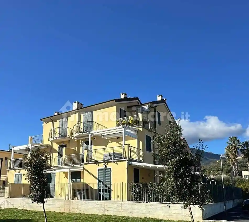 Appartamento in vendita a Loano