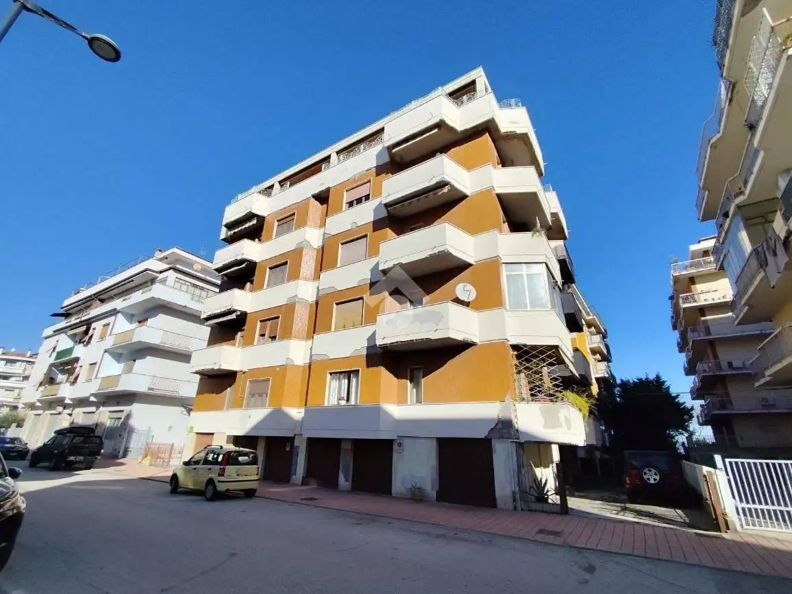 Appartamento in vendita a Pescara