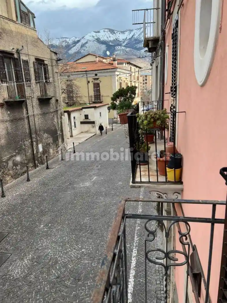 Quadrilocale via Giovanni Pansa 18, Centro, Sulmona - foto 2