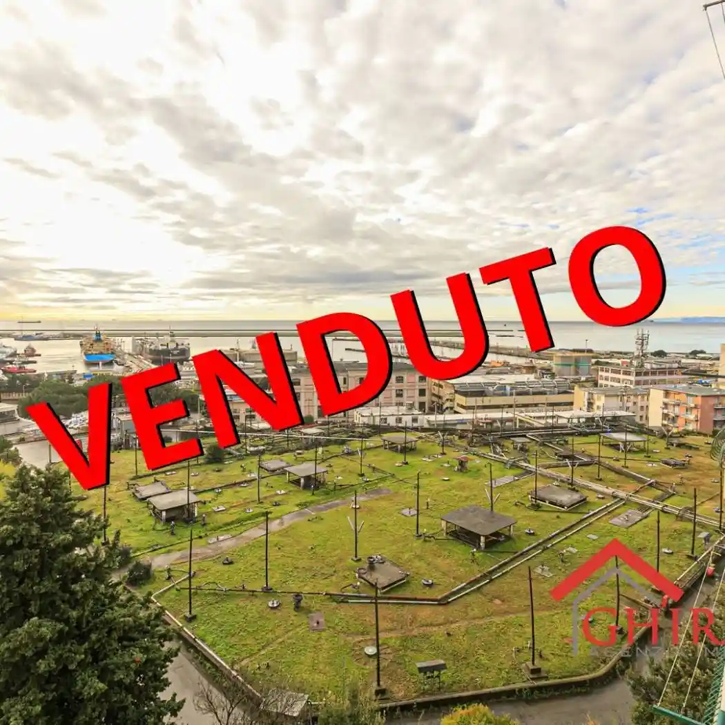 Appartamento in vendita a Genova