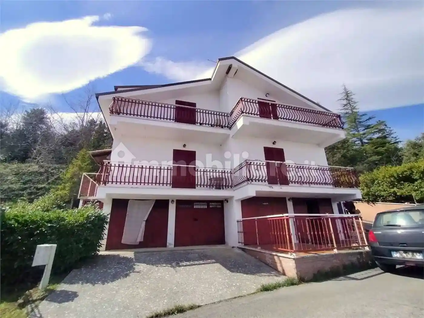Villa in vendita a Montefalcone Appennino