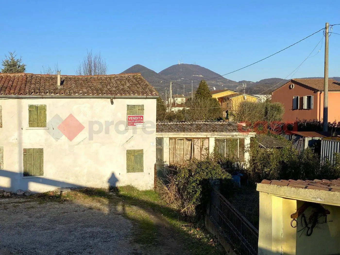 Rustico - Casale in vendita a Lozzo Atestino