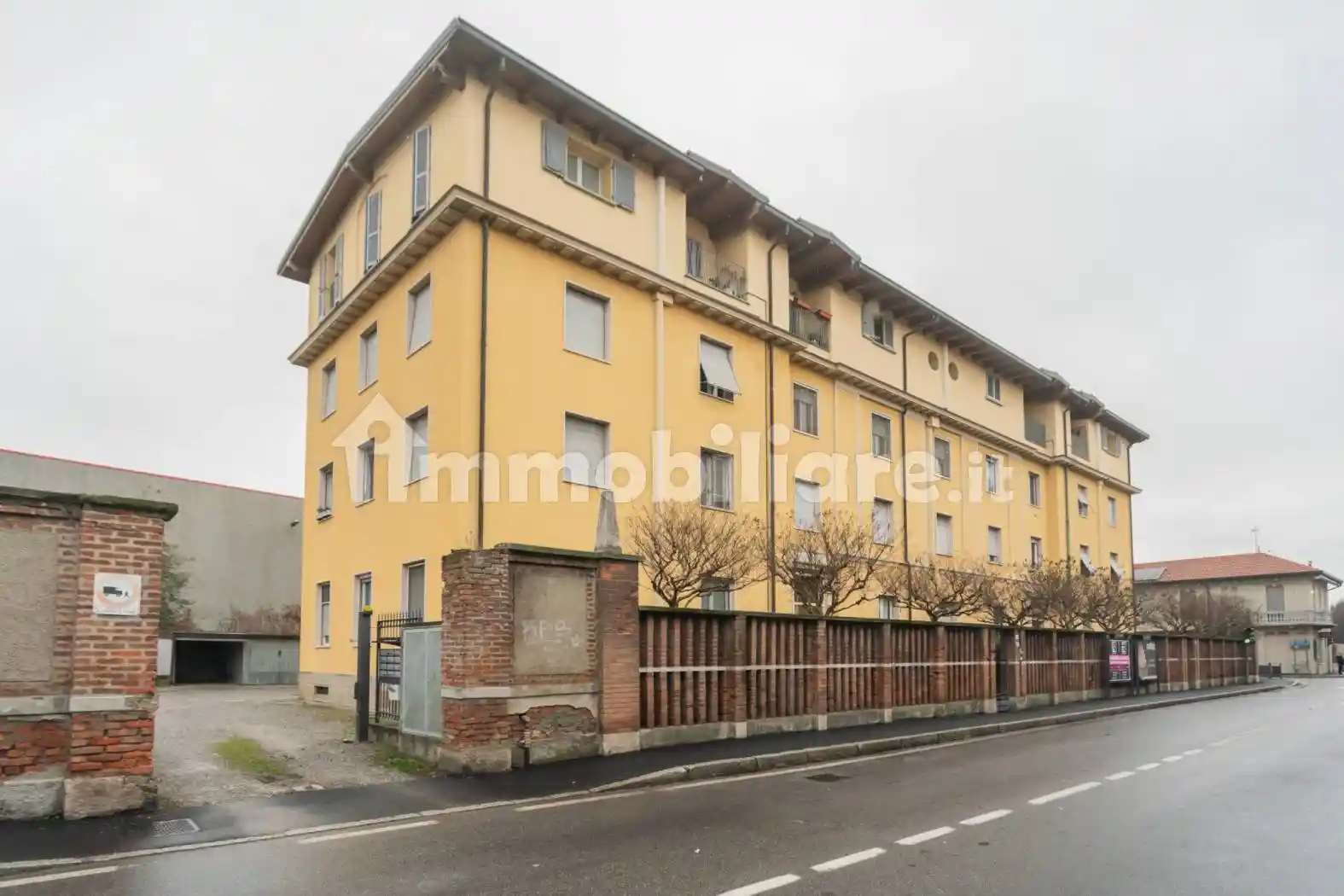 Trilocale via Montello 59, Quattro Strade, Seregno - foto 2