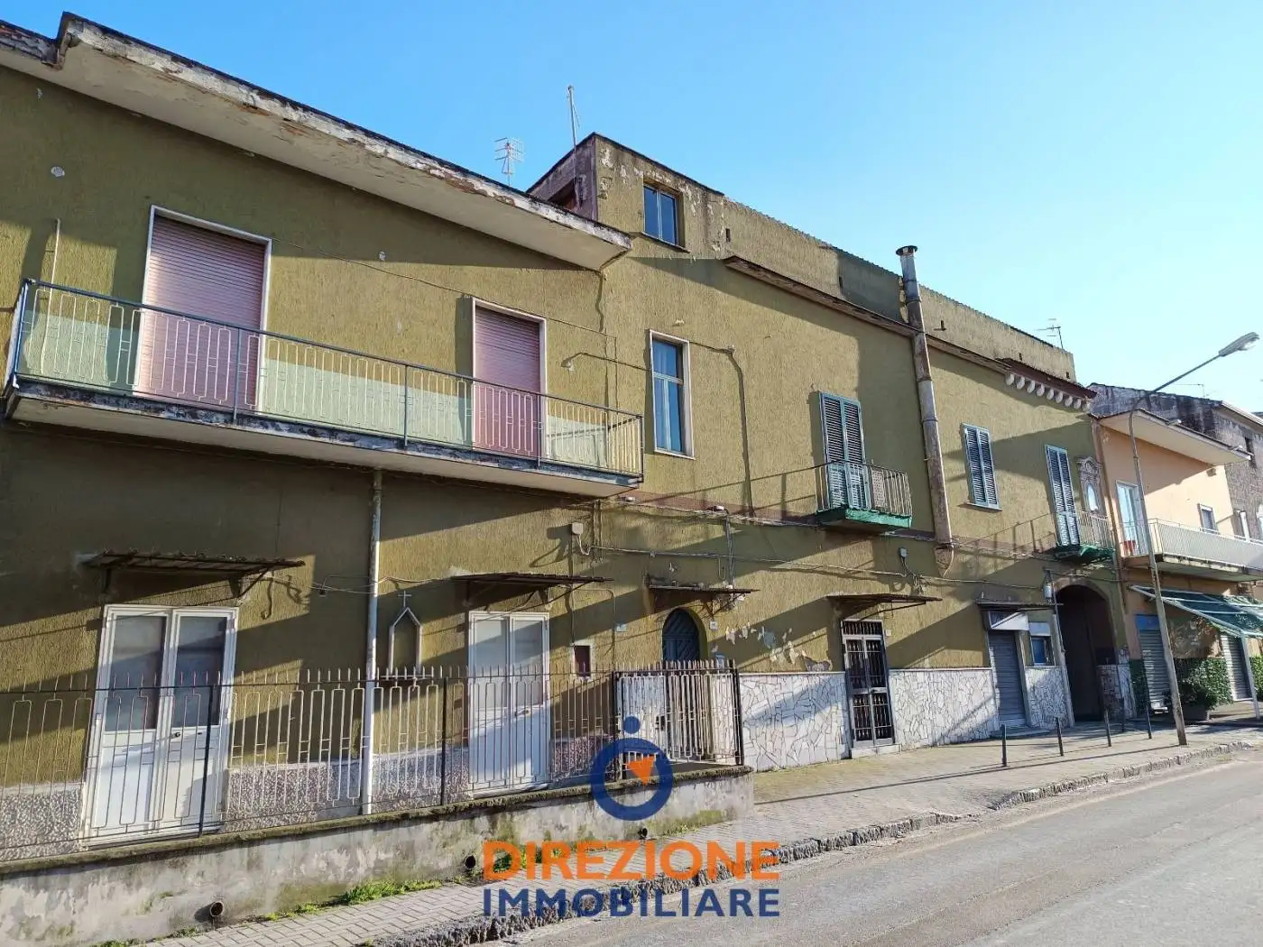 Palazzo - Edificio in vendita a Sant'Antimo