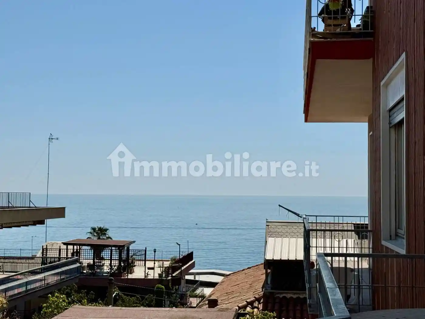 Appartamento in vendita a Aci Castello