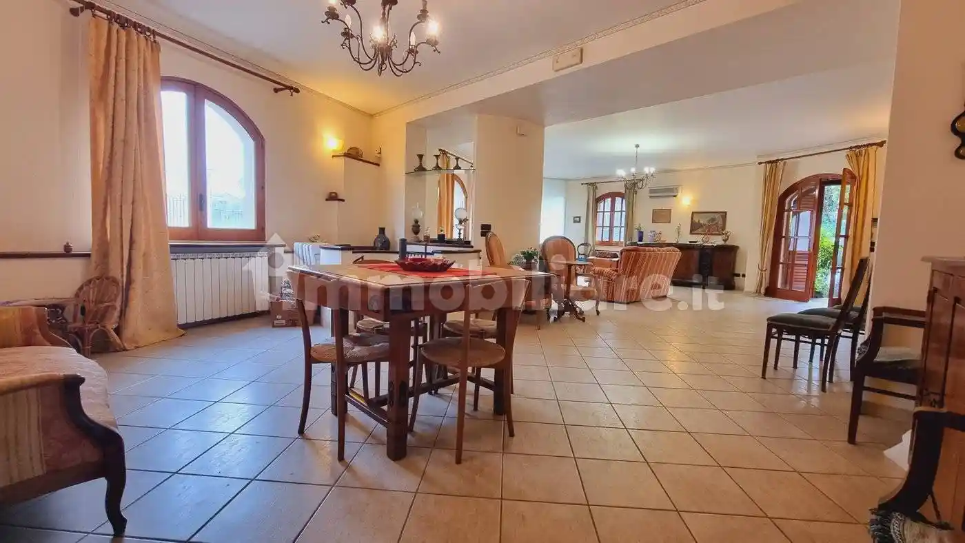 Villa in vendita a Pace del Mela