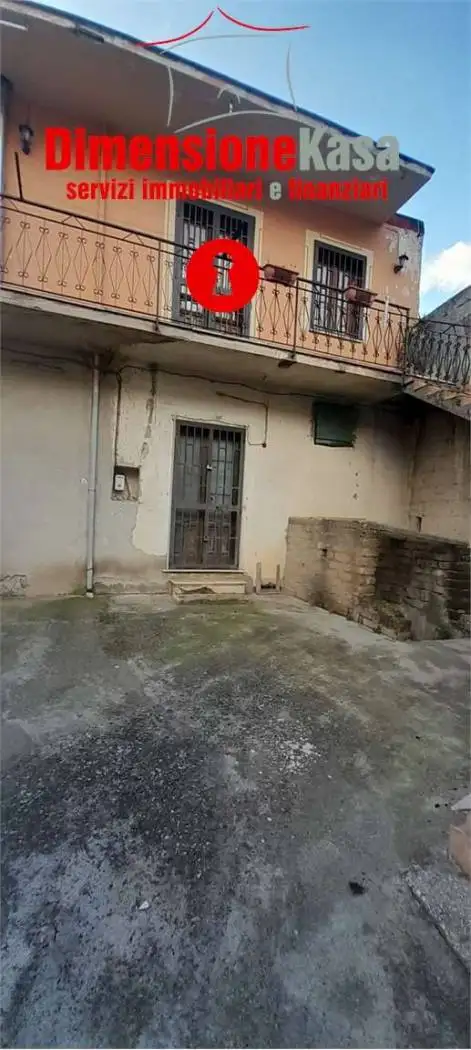 Casa indipendente in vendita a San Felice a Cancello
