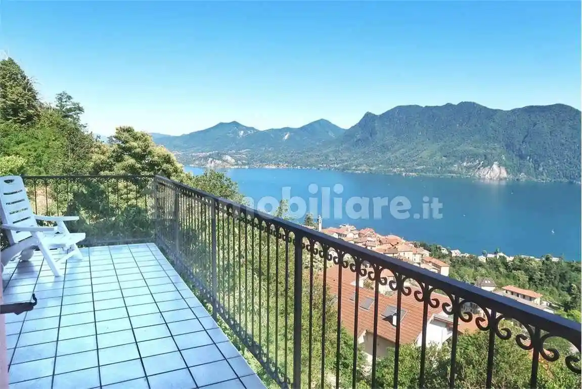 Villa in vendita a Ghiffa