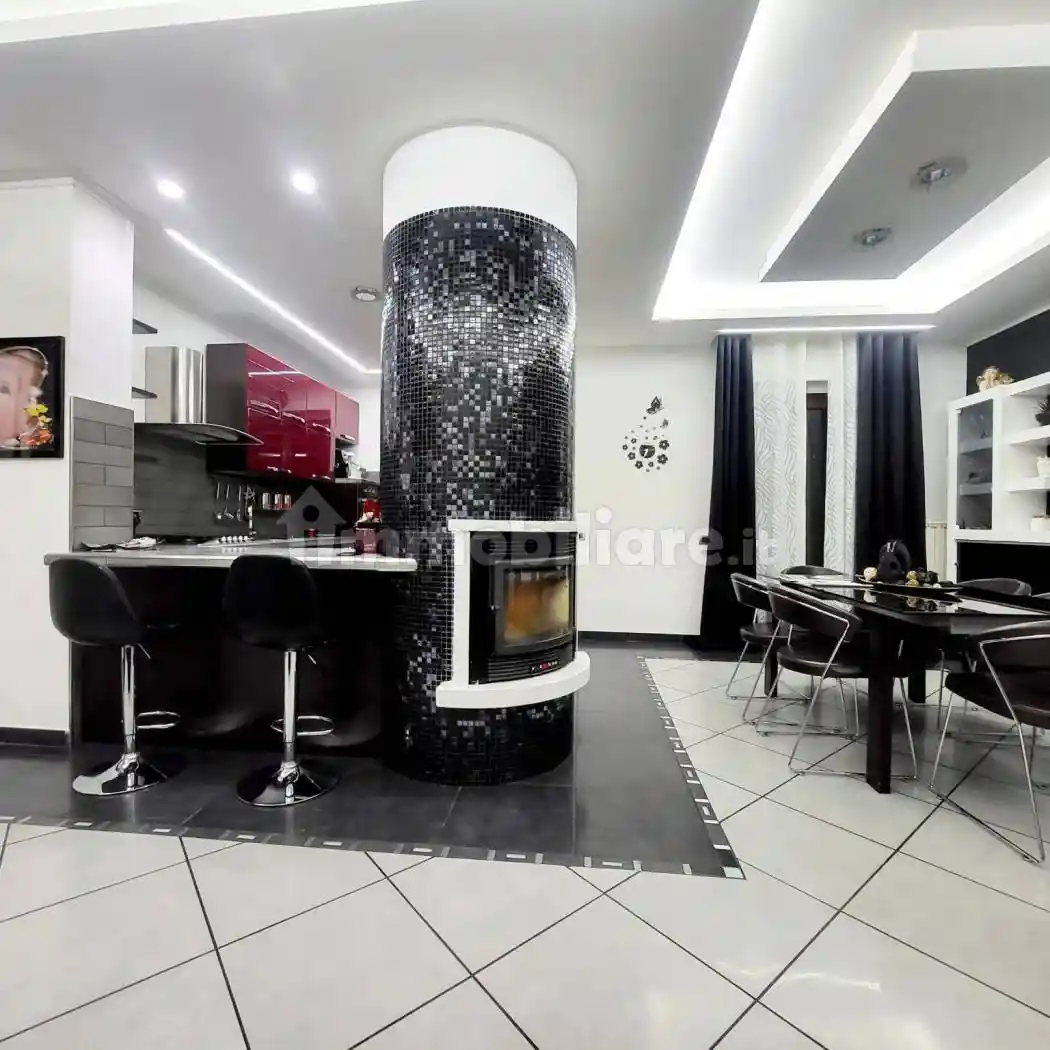 Quadrilocale via Marino Caracciolo, Atripalda - foto 4