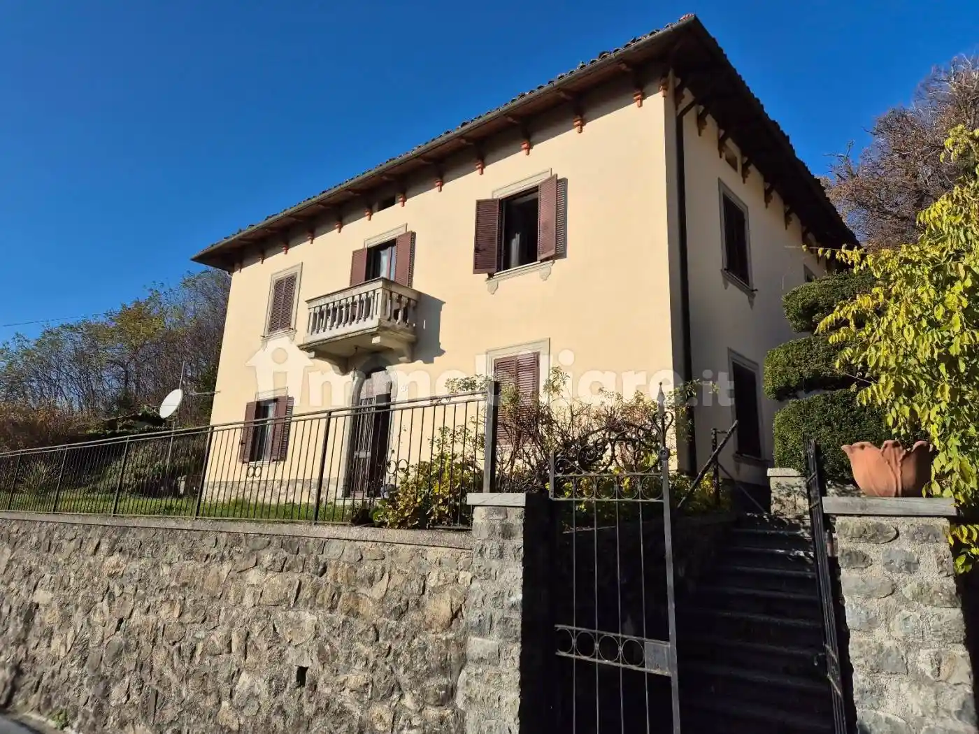 Villa unifamiliare 245 m², Villa Collemandina - foto 4